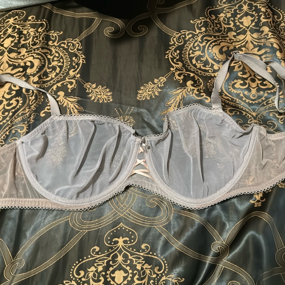 Victoria secret bra